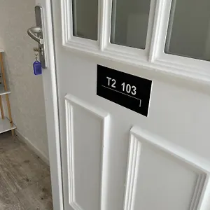 Place Du Marche 103, Au Coeur Du Centre-ville Appartement Roanne