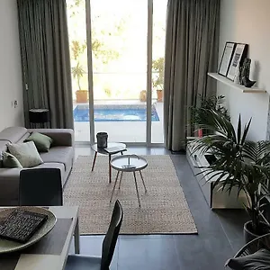 Hébergement de vacances Duplex Maisonette With Heated P-pool And Jacuzzi, San Ġiljan